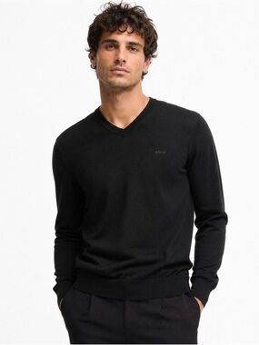 🔥 BOSS Black V-Neck Fine Italian Yarn Sweater Pullover Men’s Luxury Minimalist